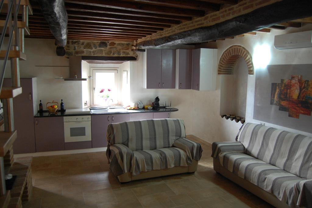 Emily House Hotel Montecerboli Екстериор снимка