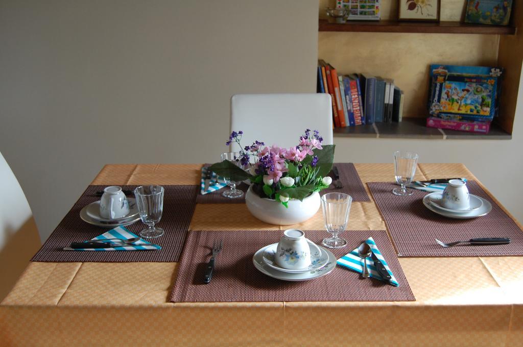 Emily House Hotel Montecerboli Екстериор снимка