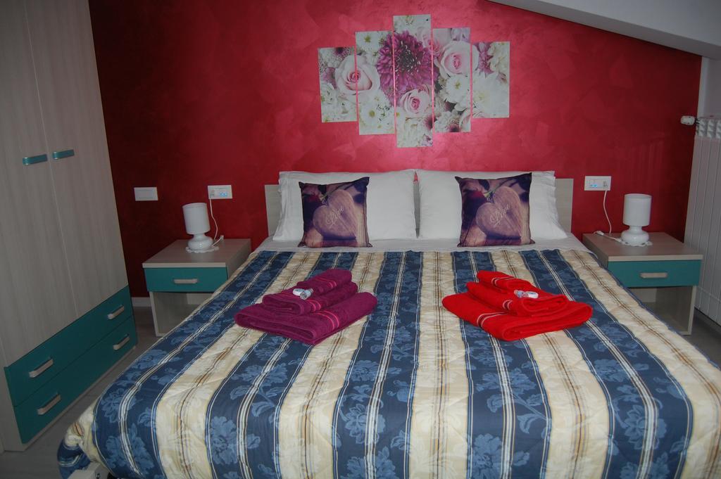 Emily House Hotel Montecerboli Екстериор снимка